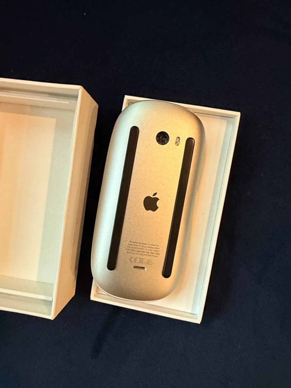 Apple Magic Mouse - White